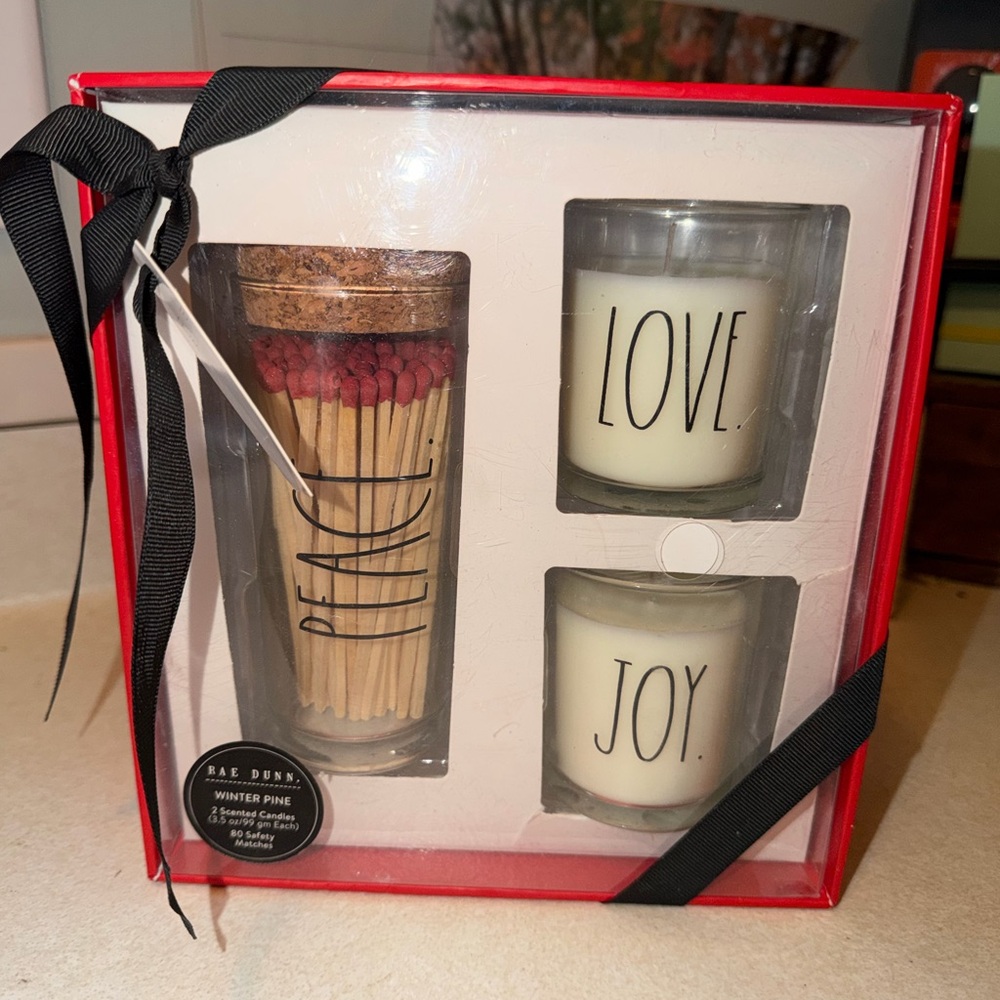 Rae Dunn room peace love joy mAtch  & Candle set - yes